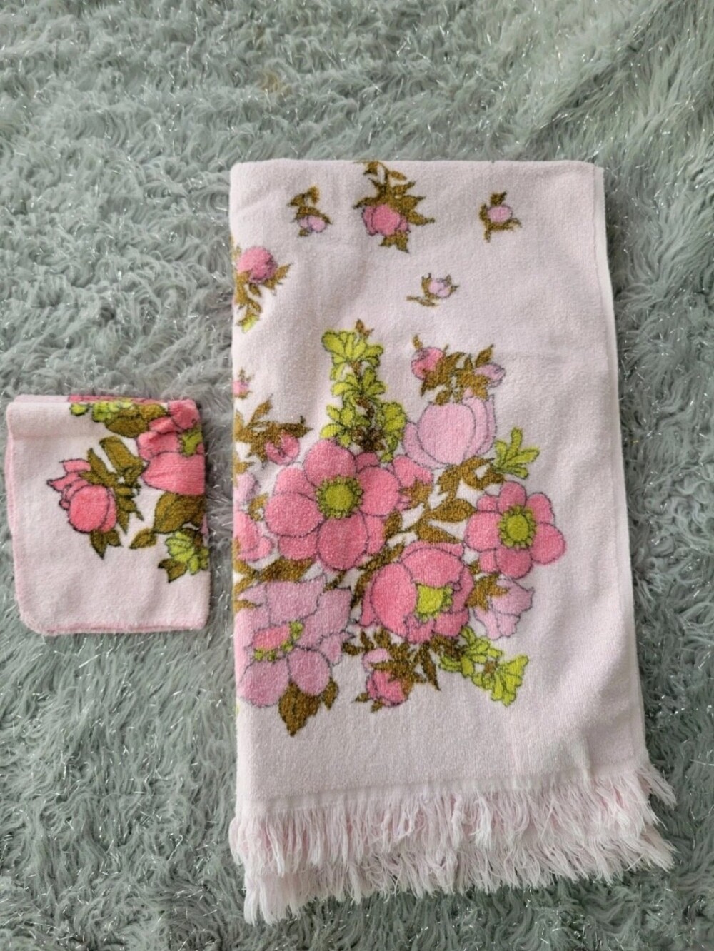 Vtg Cannon Royal Family Bath Towel Wash Cloth Mod Flower Power Pink Green MCM